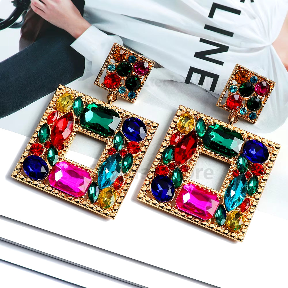 New Fashion Exquisite Square Shiny Crystal Decor Dangle Drop Earrings for Women Luxury Elegant Popular Jewelry Ear Accessories