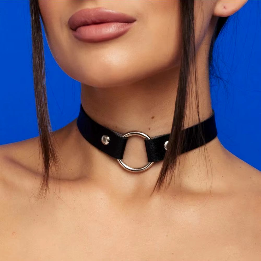 Women Punk Leather Sexy Collar Necklaces round Trendy Neck Heart Harajuku Choker Gothic Bondage Women Neck Accessories