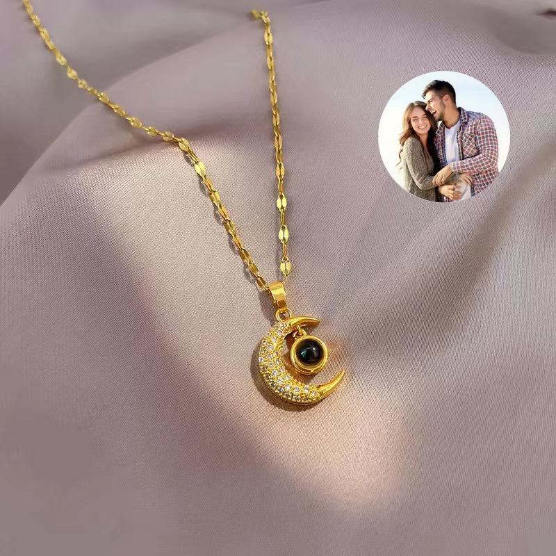 Custom Projection Photo Necklace Trendy Star Moon Necklace for Women Fashion Collar Jewelry Accessories Valentine Gift Jewelry